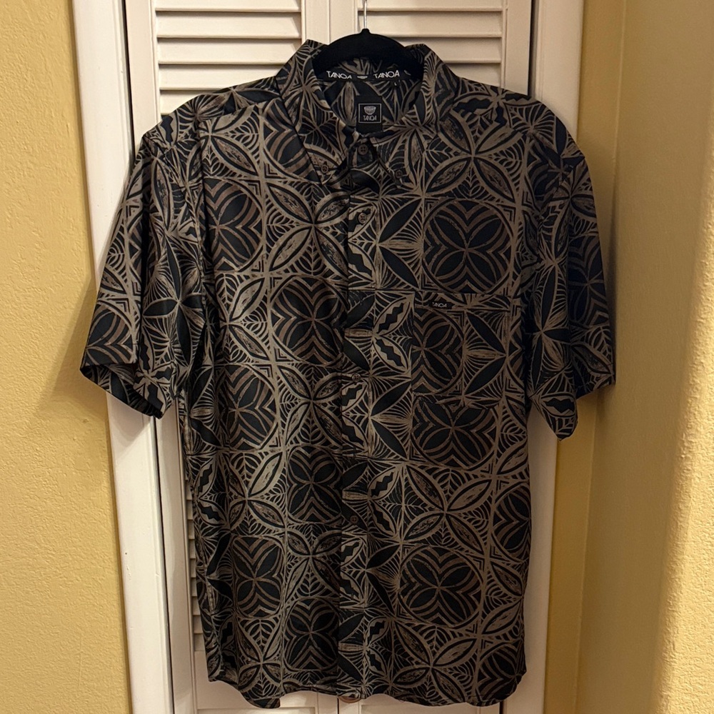 Tanoa Men's Black Patterned Shirt